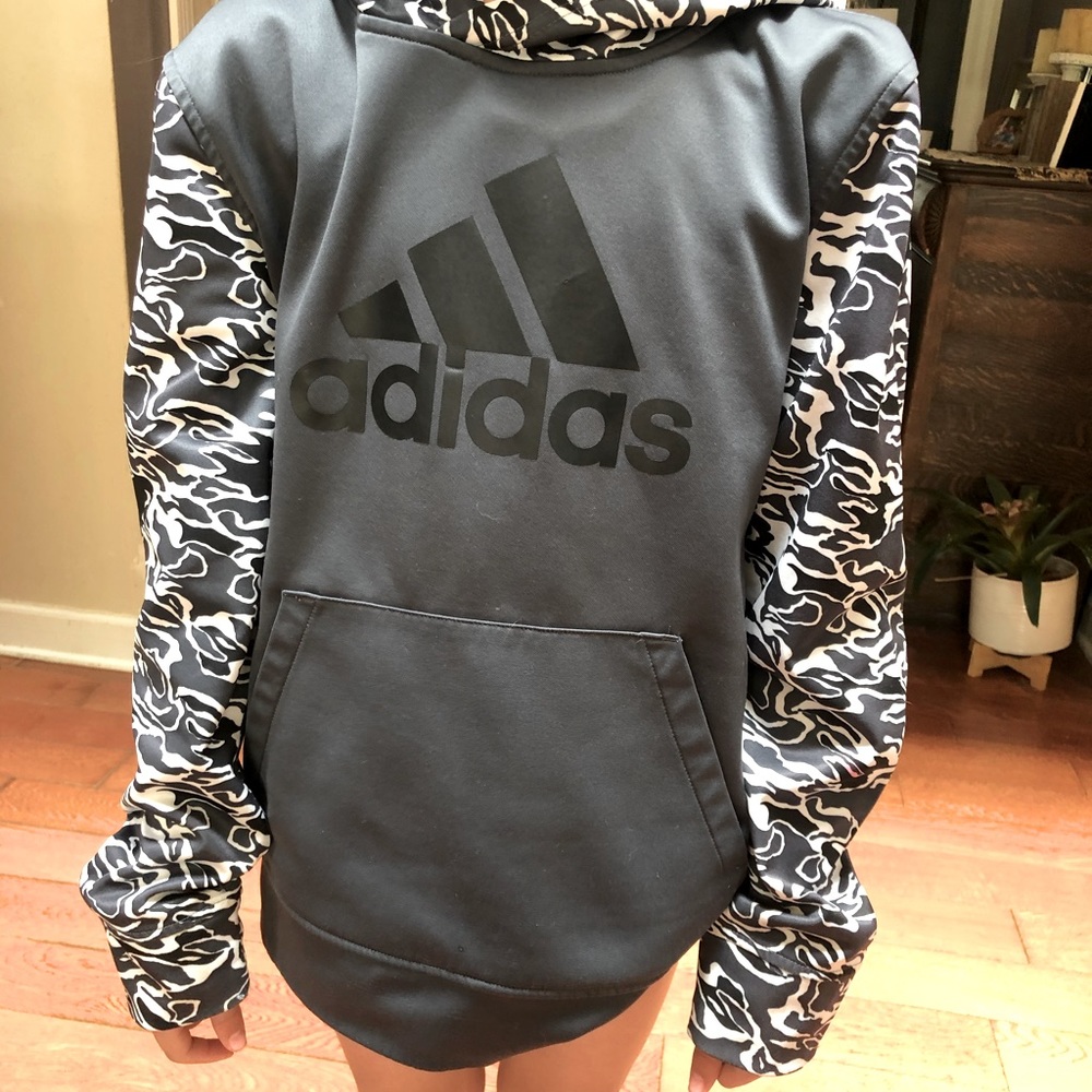 Kids Adidas Hooded Seeatshirt